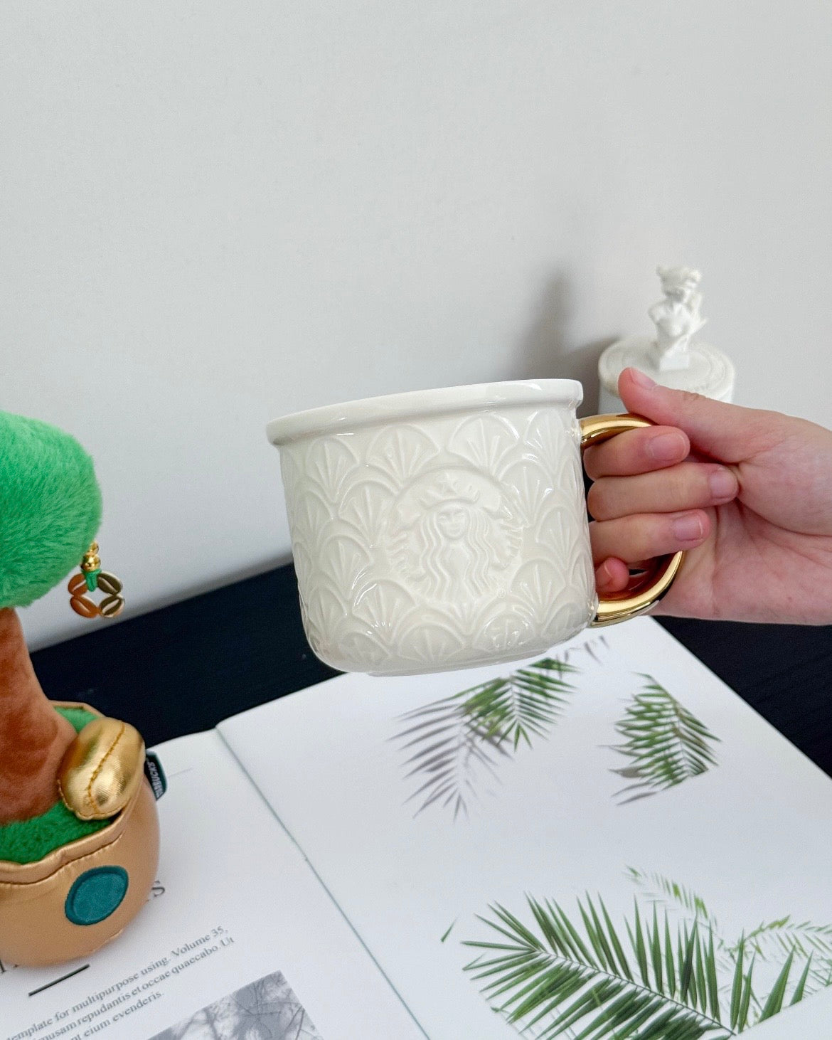 Starbucks China 13oz Ceramic Mug with Fortune Tree Plushie (READY TO SHIP)
