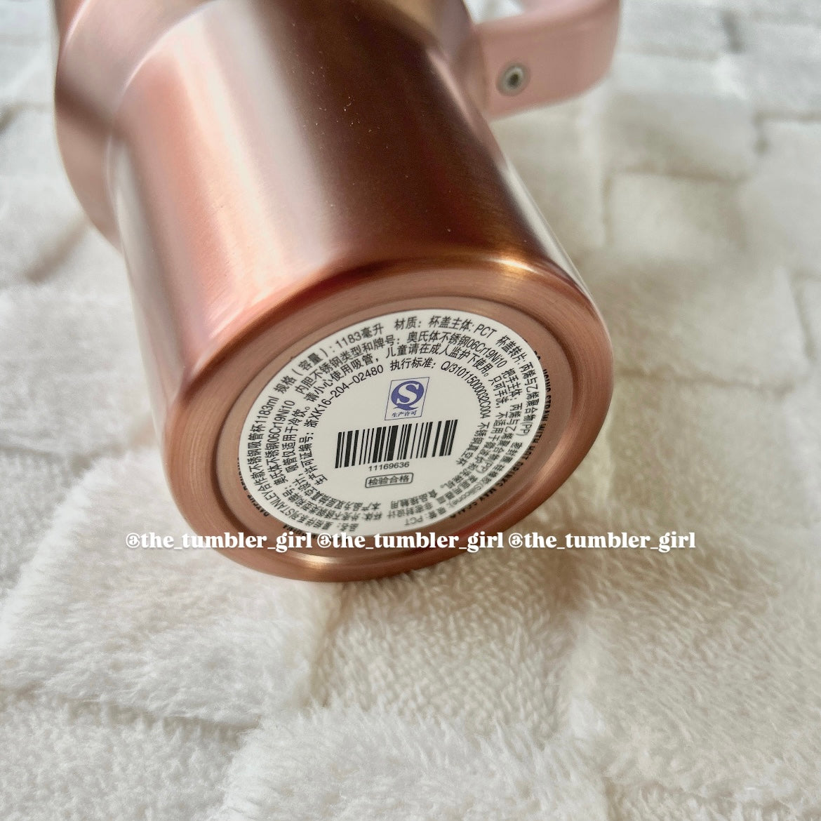 Starbucks China x Stanley 40oz Valentine’s Day Rose Gold Stainless Steel Tumbler (READY TO SHIP)