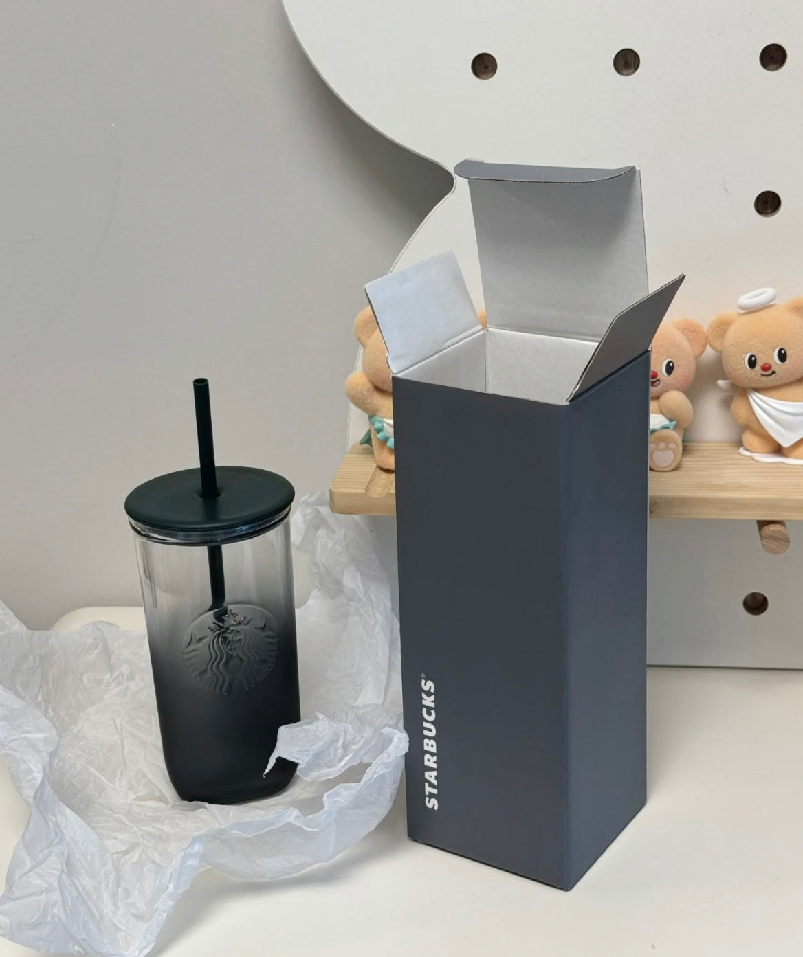Starbucks China Exclusive 16oz Black Gradient Frosted Triangle Glass Cold Cup (READY TO SHIP)