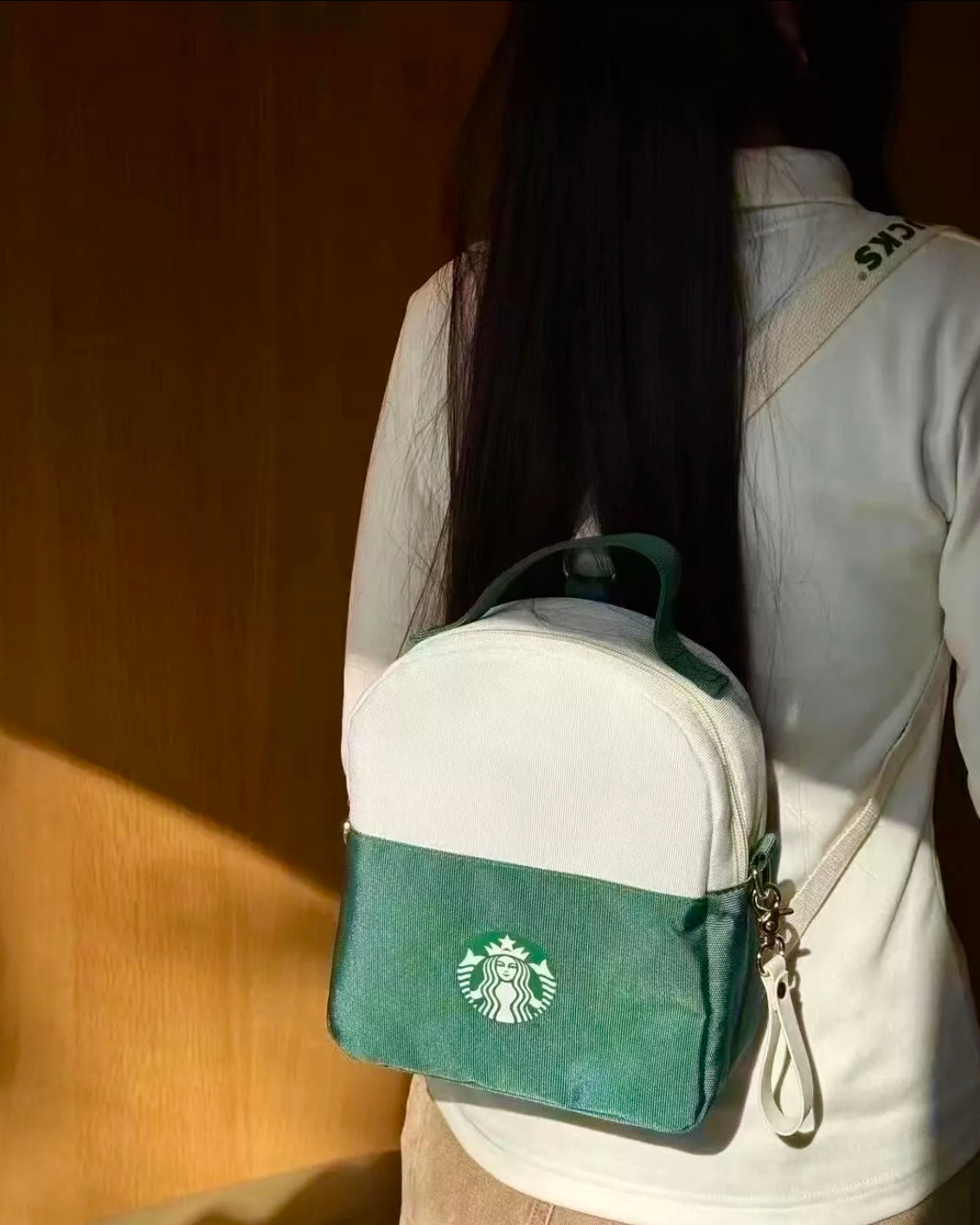 Starbucks China To Go Green Cooling Insulated Bag