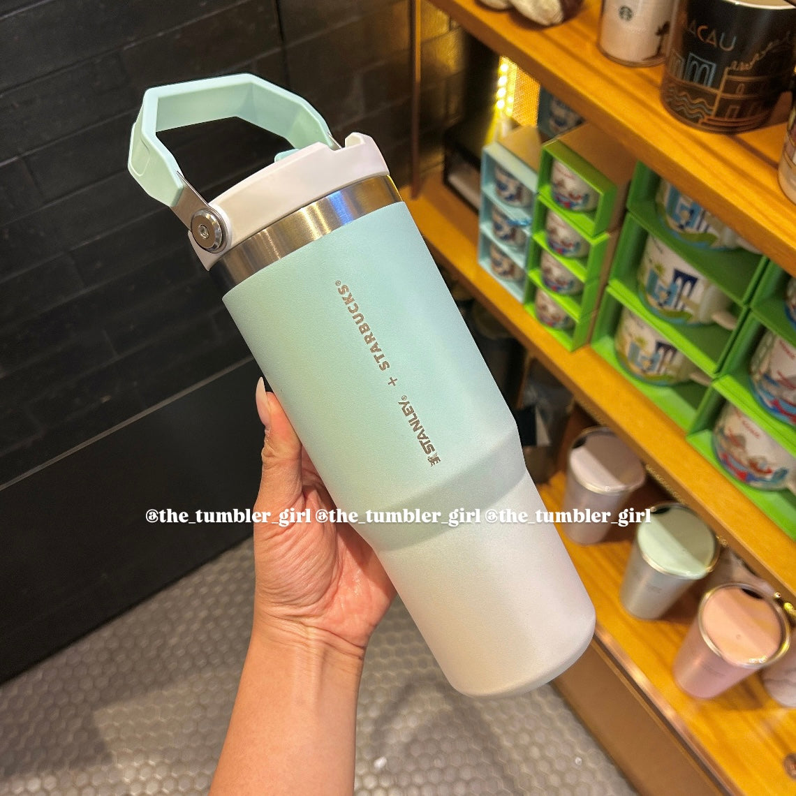 Stanley x Starbucks Hong Kong Blue Gradient 30oz Stainless Steel Flip Straw Tumbler