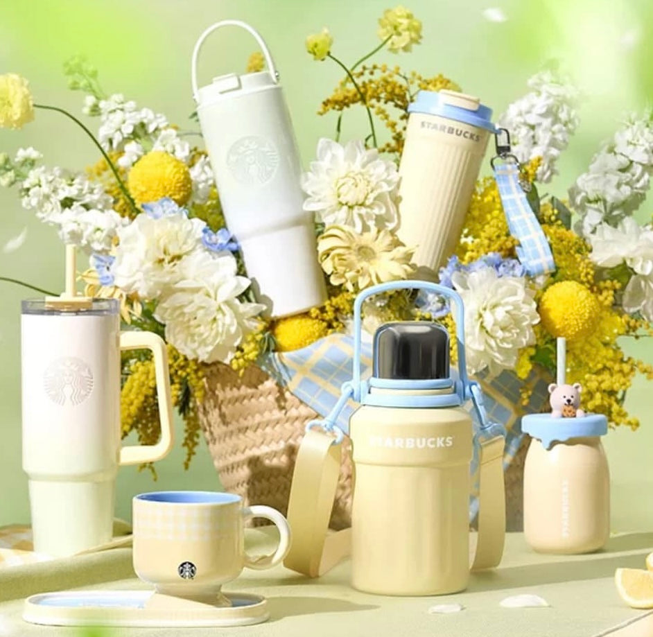 Starbucks China 2025 Spring Sky Series 33oz Stainless Steel Bottle (ships late March)