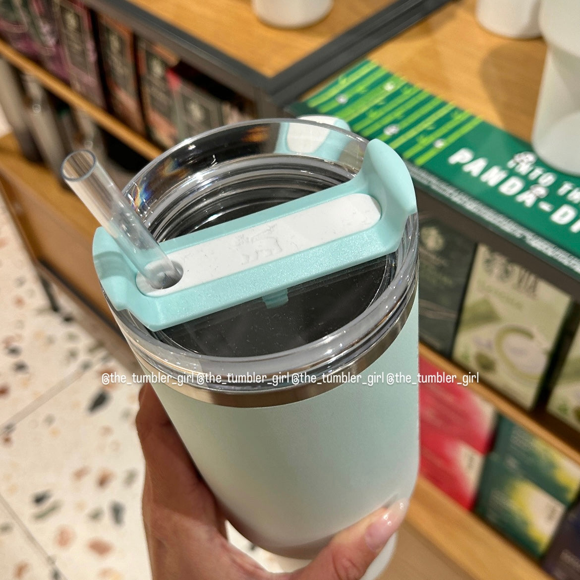 Stanley x Starbucks Hong Kong 40oz Light Blue Gradient Stainless Steel Tumbler (READY TO SHIP)