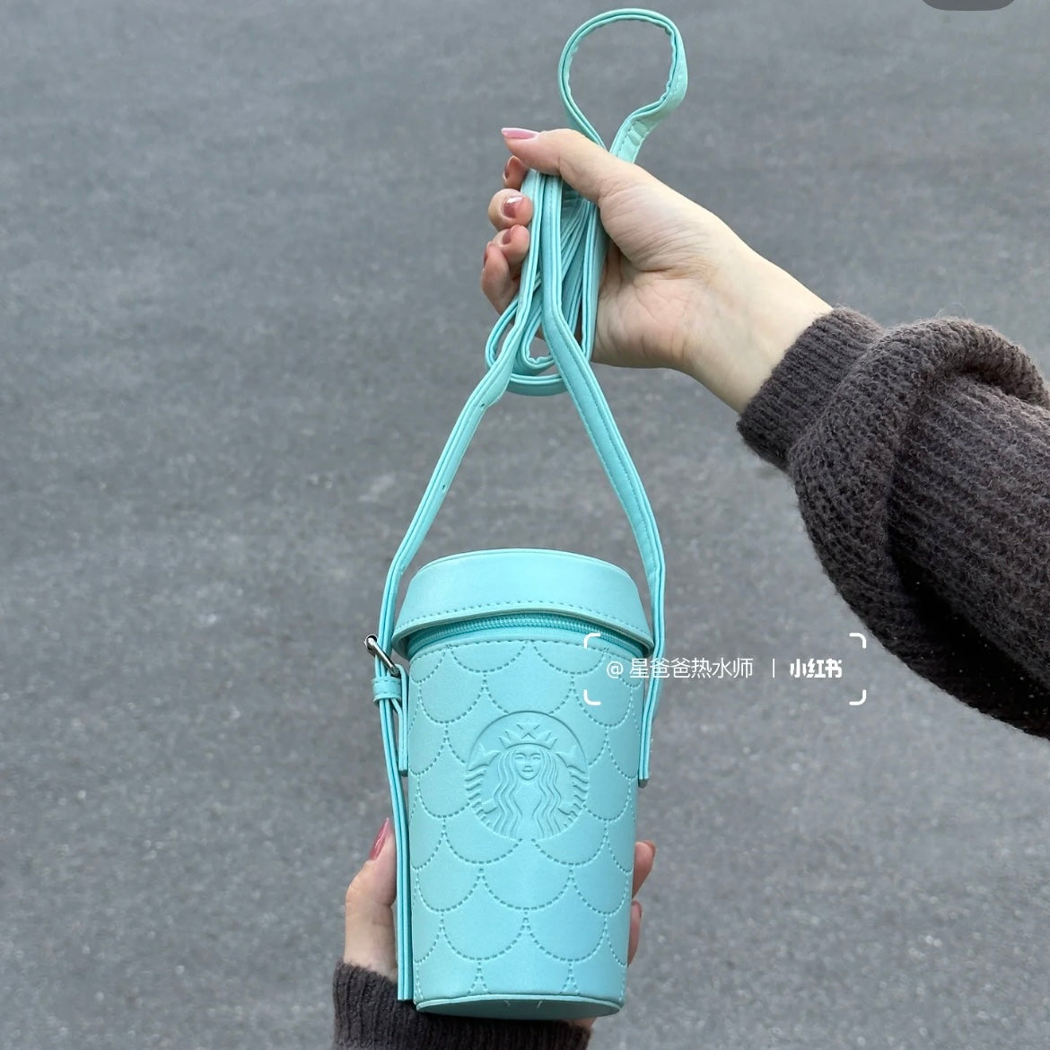 Starbucks China Blue Scale Cup Shaped Mini Bucket Coin Bag