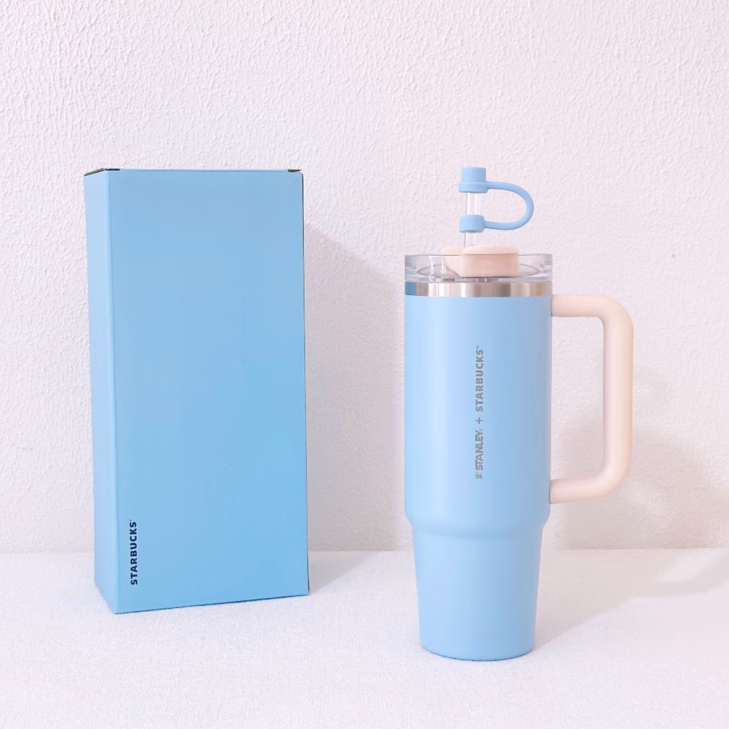 Starbucks China x Stanley 2024 Summer Blue 30oz Stainless Steel Tumbler (READY TO SHIP)