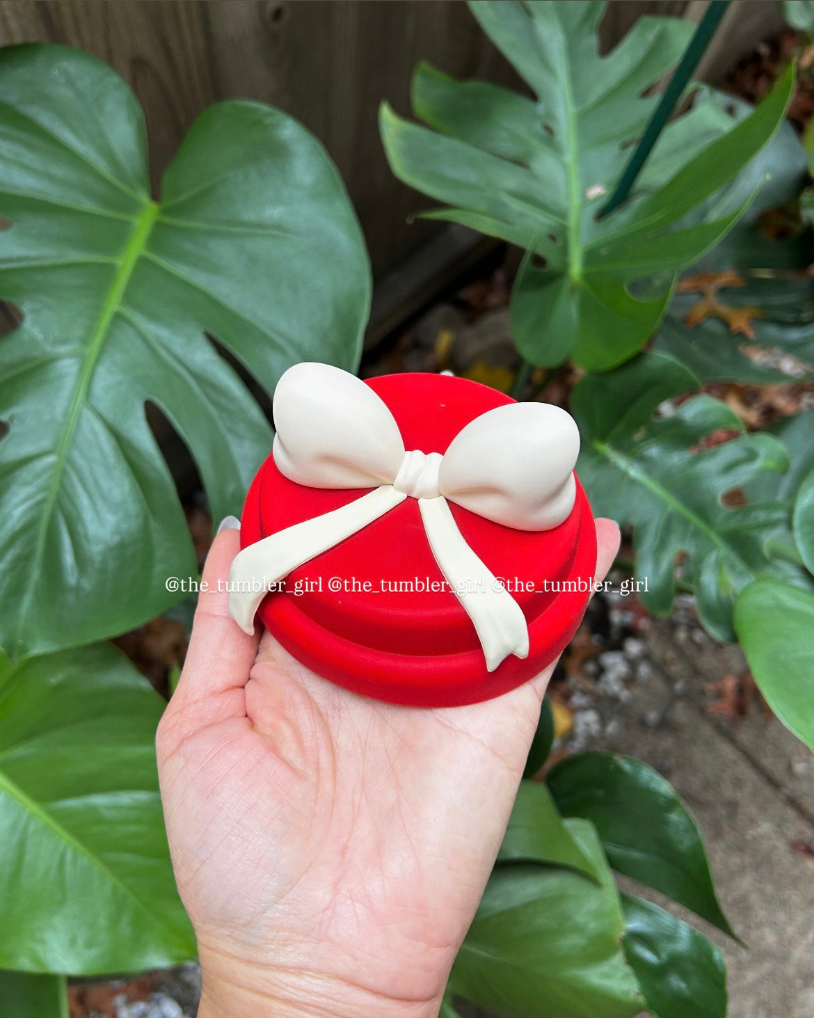 Starbucks China 2025 Holiday 14.5oz Red Bow Stainless Steel Cup (READY TO SHIP)