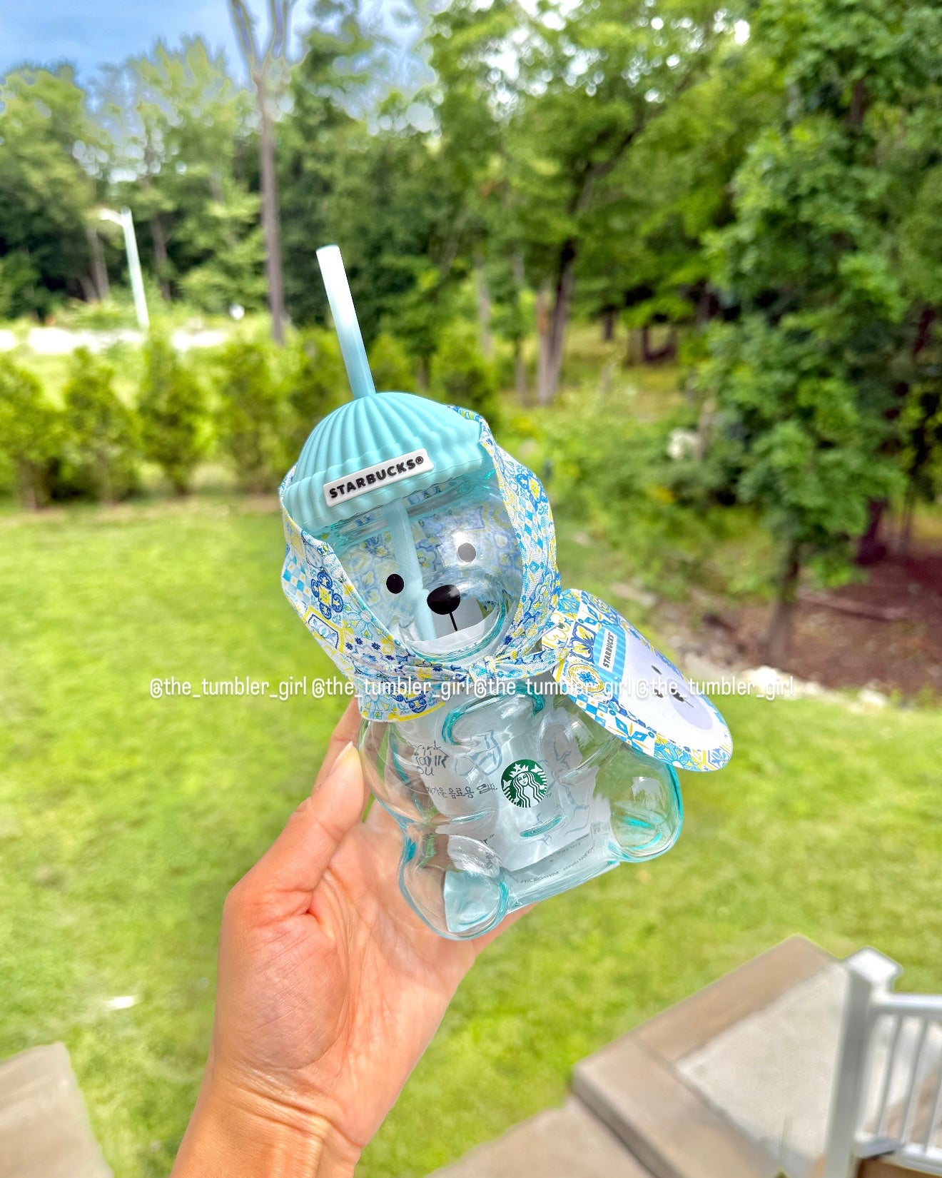2026 Korea Exclusive Summer Blue 20oz Bearista Glass Cold Cup (READY TO SHIP)
