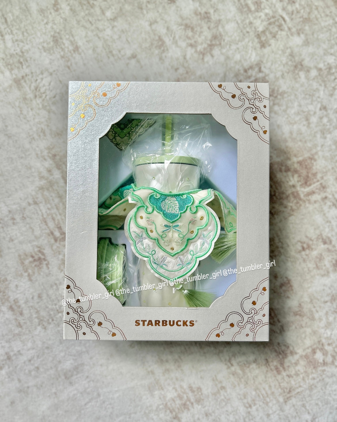 Starbucks China Spring Auspicious 20oz Double Lid Diamond Tumbler Gift Box (READY TO SHIP)