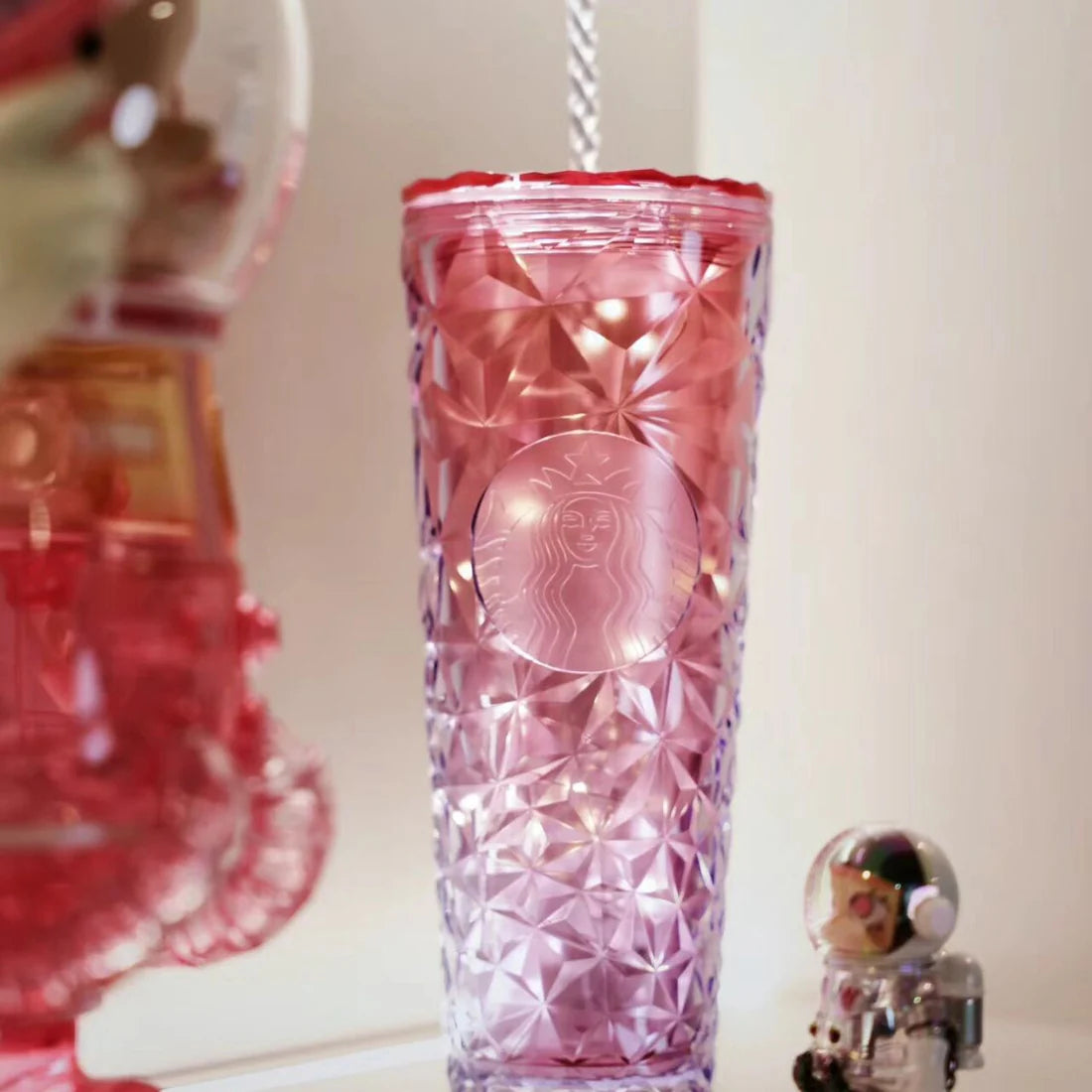 Starbucks China exclusive pink gradient prism diamond tumbler