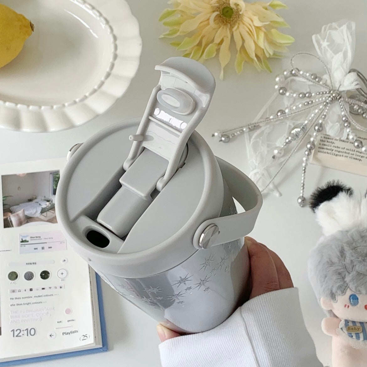 Starbucks China Violet Night Galaxy 21oz Sparkling Lace Silver Handle Stainless Steel Cup