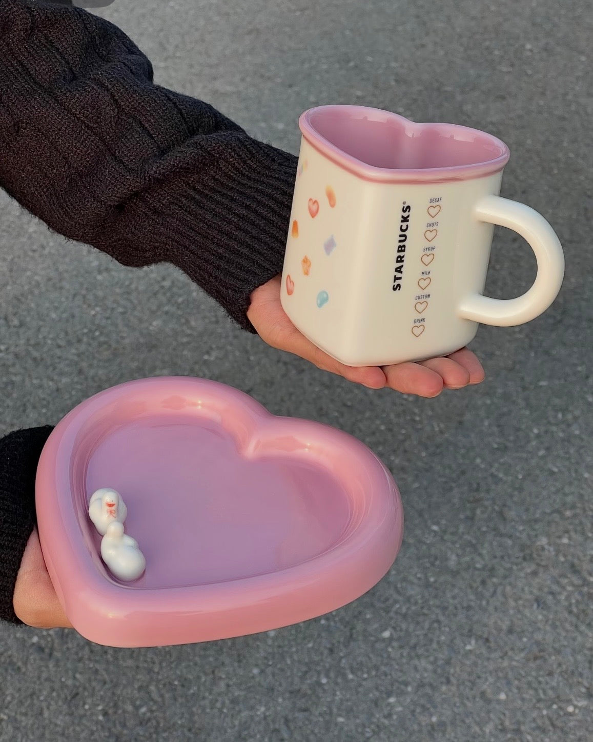 Starbucks China Valentine’s Heart Shape 12oz Mug & Plate Set (READY TO SHIP)