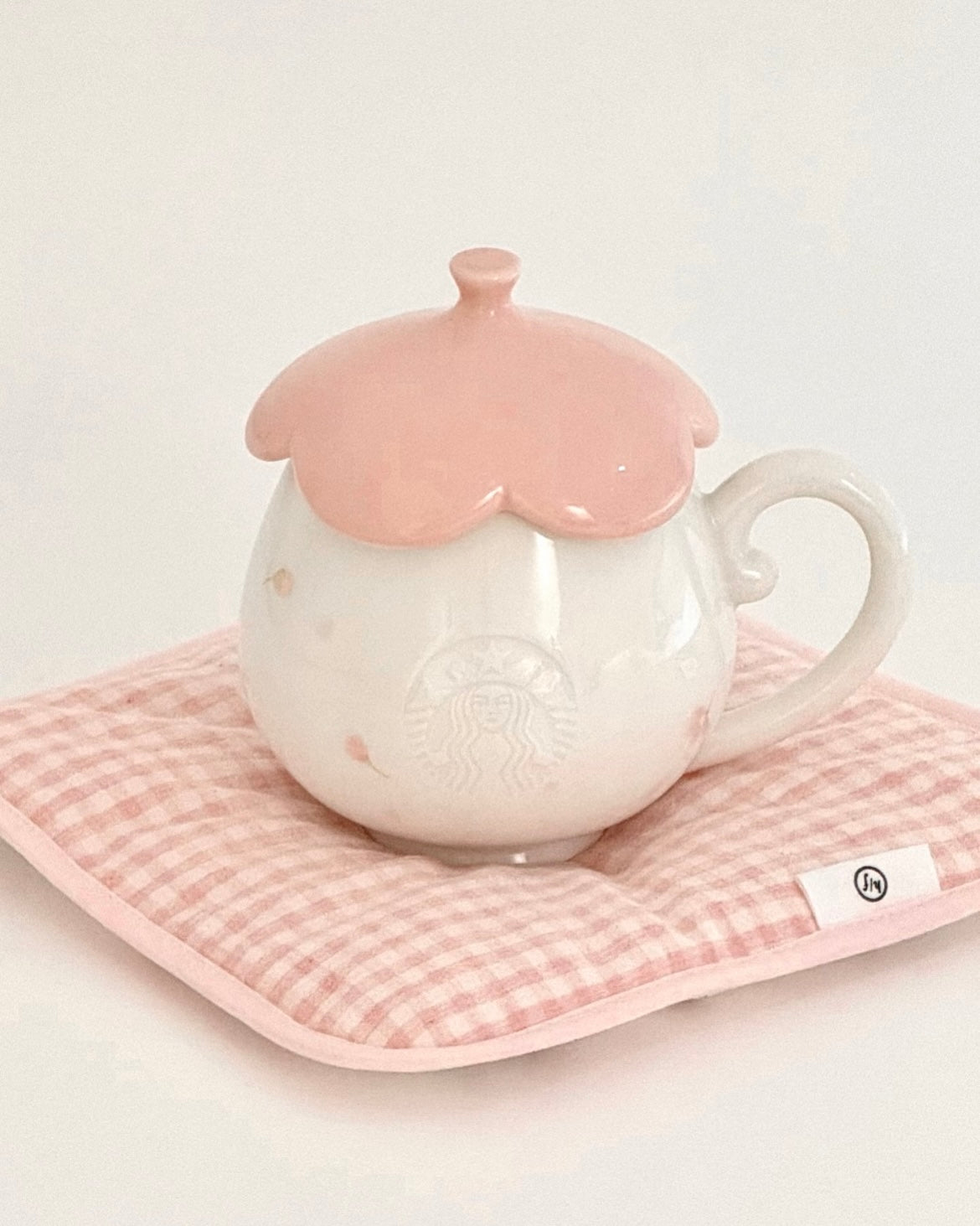 Starbucks China Exclusive 12oz Cherry Blossom Ceramic Mug with Lid (READY TO SHIP)