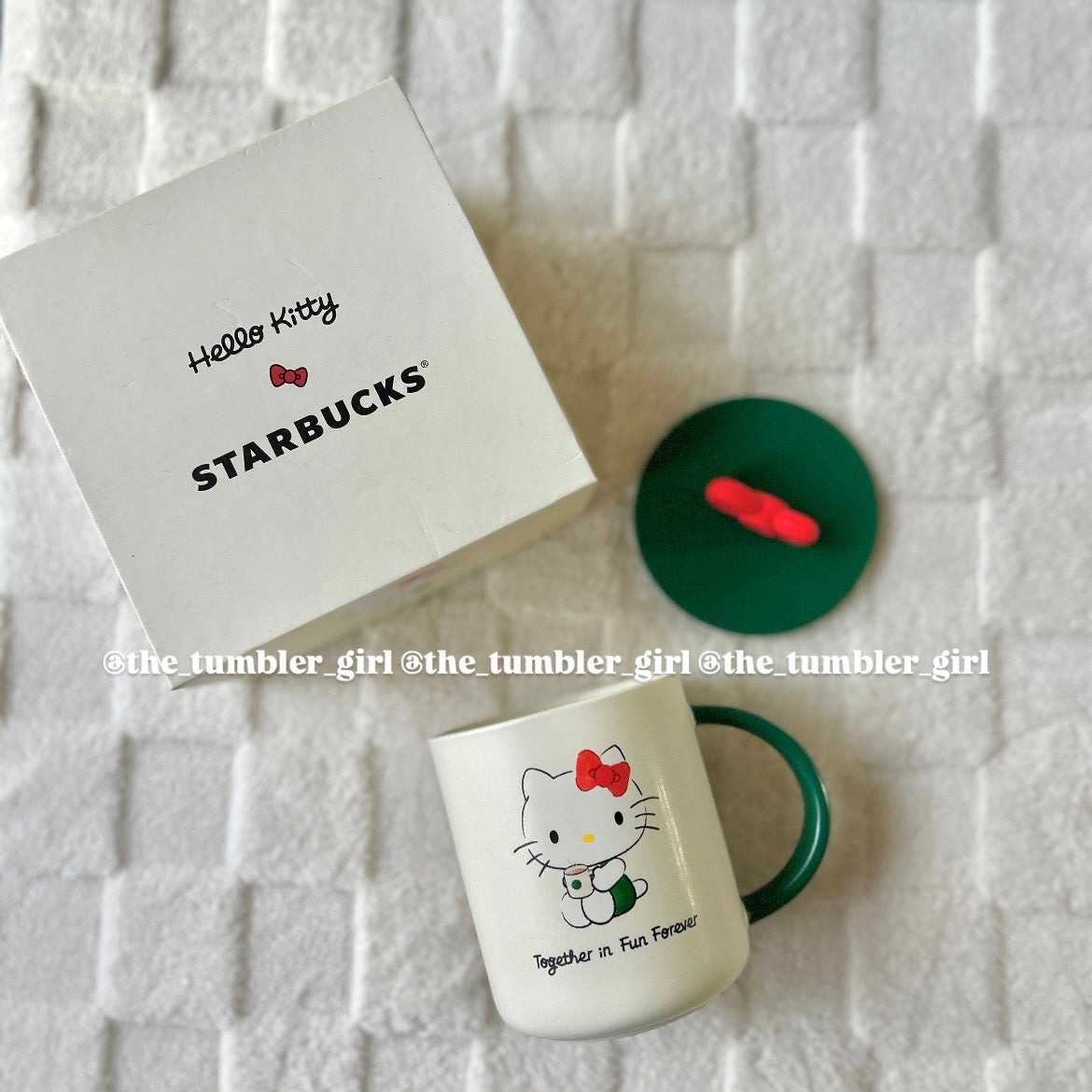 Starbucks Taiwan x Hello Kitty 50th Anniversary 16oz mug with red bow lid (READY TO SHIP)