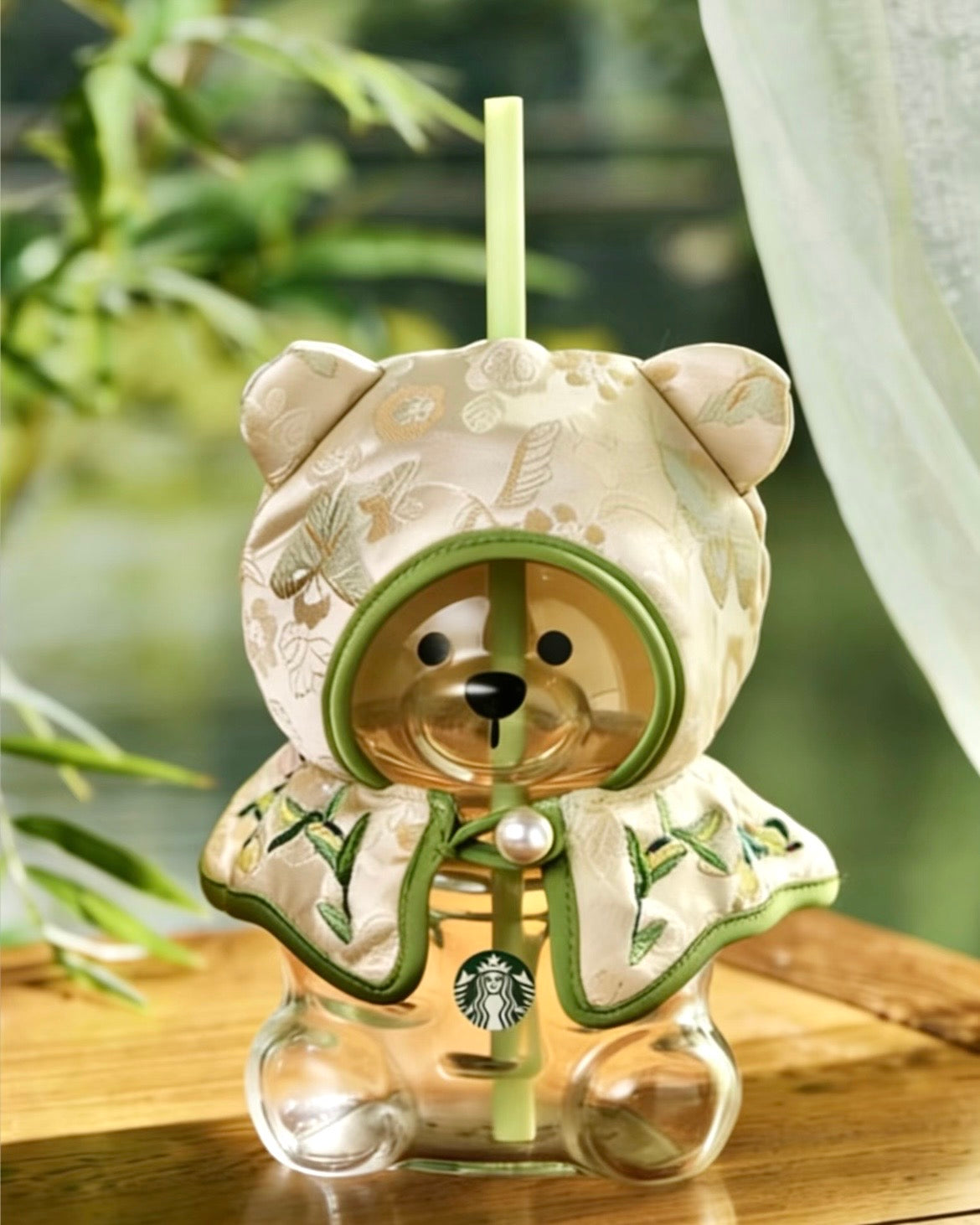 Starbucks China 2026 Spring Blessing Series Bearista Glass Cup 20oz (READY TO SHIP)