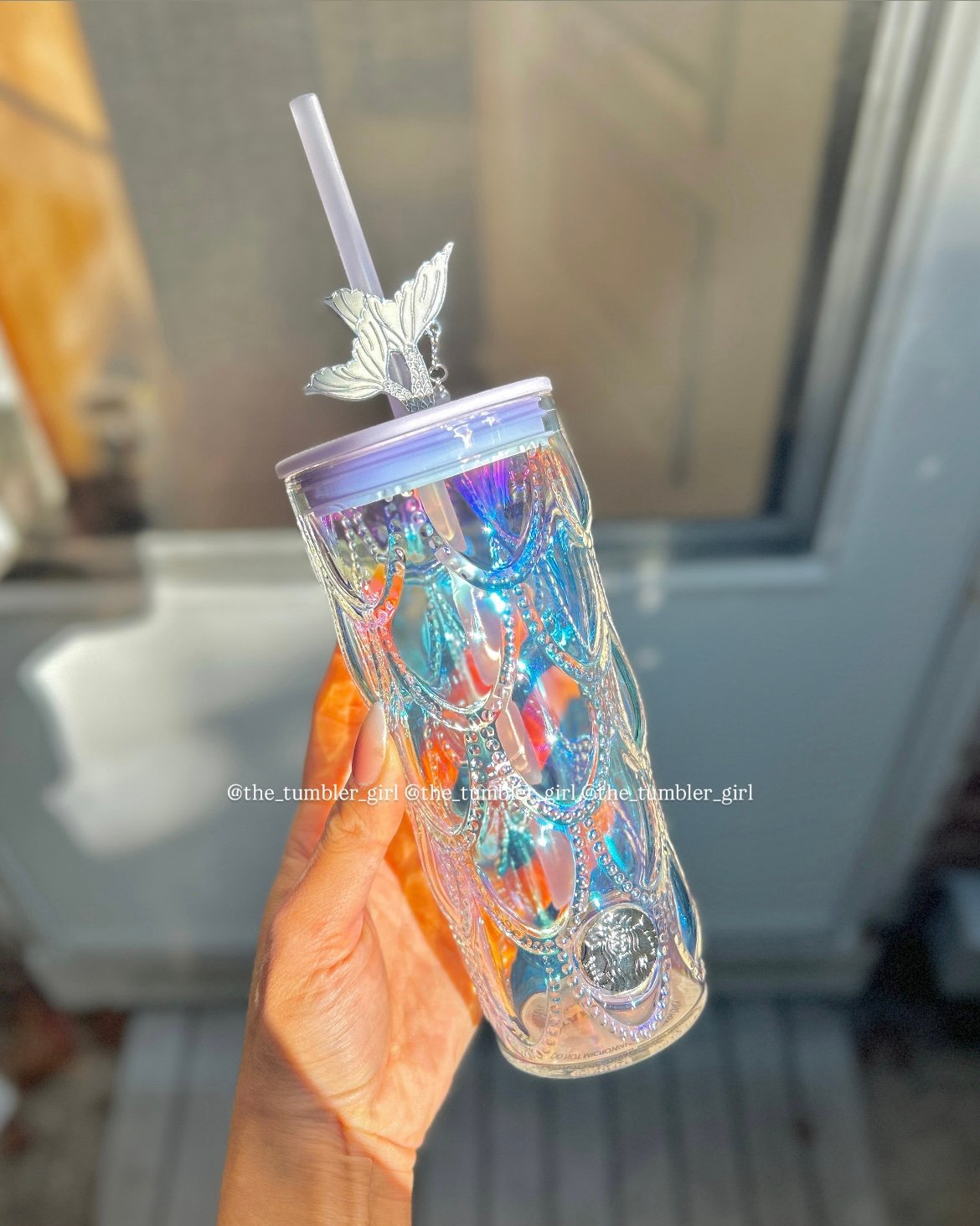 2025 China Exclusive 19oz Summer Fantasy Purple Scales Glass Cold Cup With Mermaid Topper (READY TO SHIP)