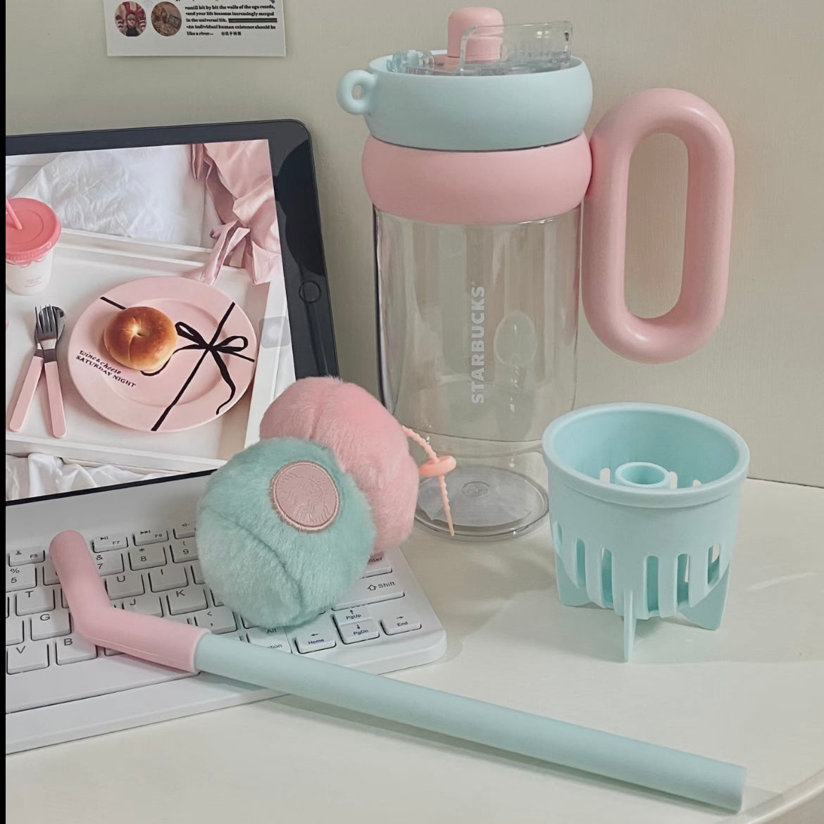 Starbucks China Summer Succulent 32oz Plastic Straw Cup With Keychain Charm