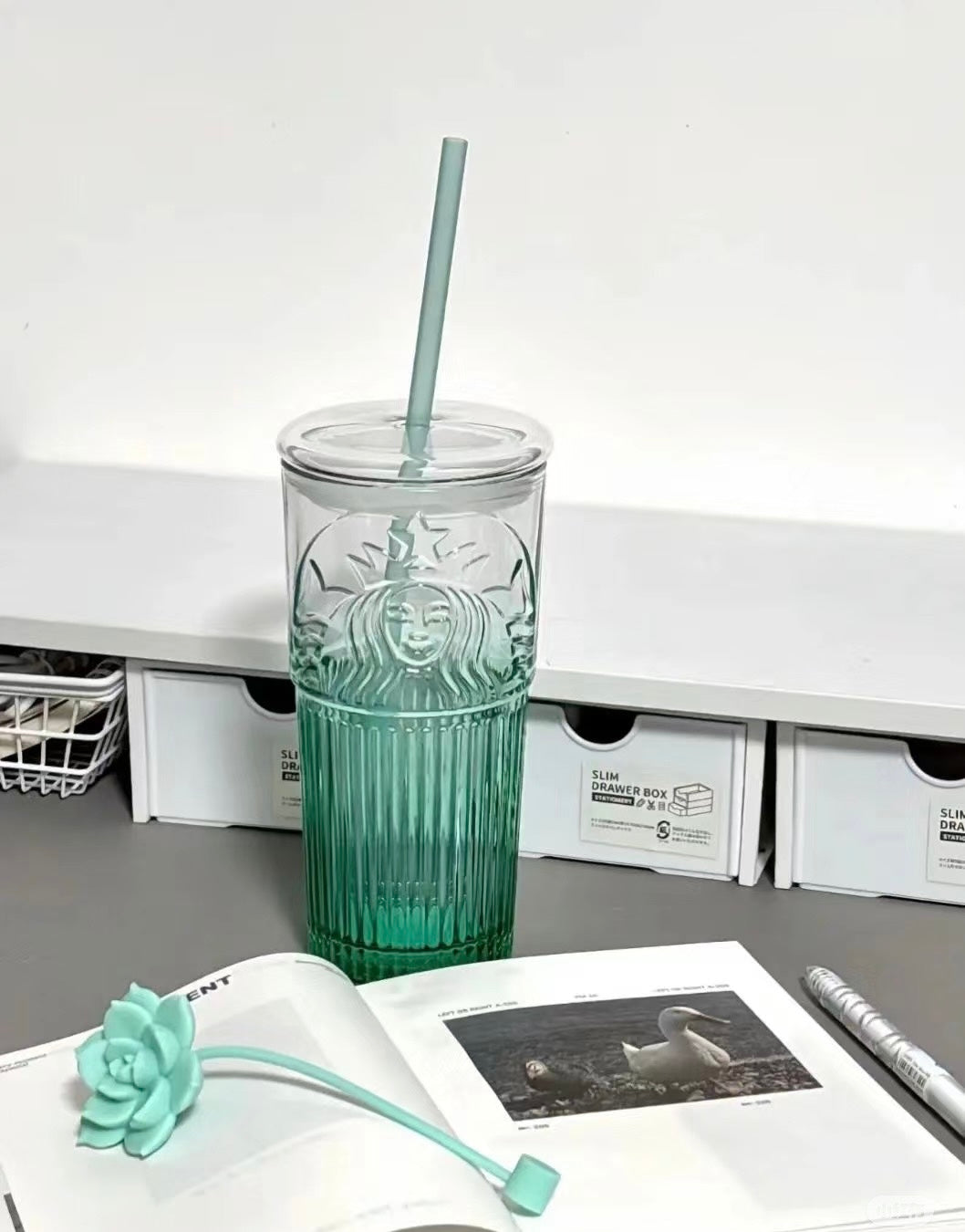 Starbucks china exclusive jade green glass cup 18oz