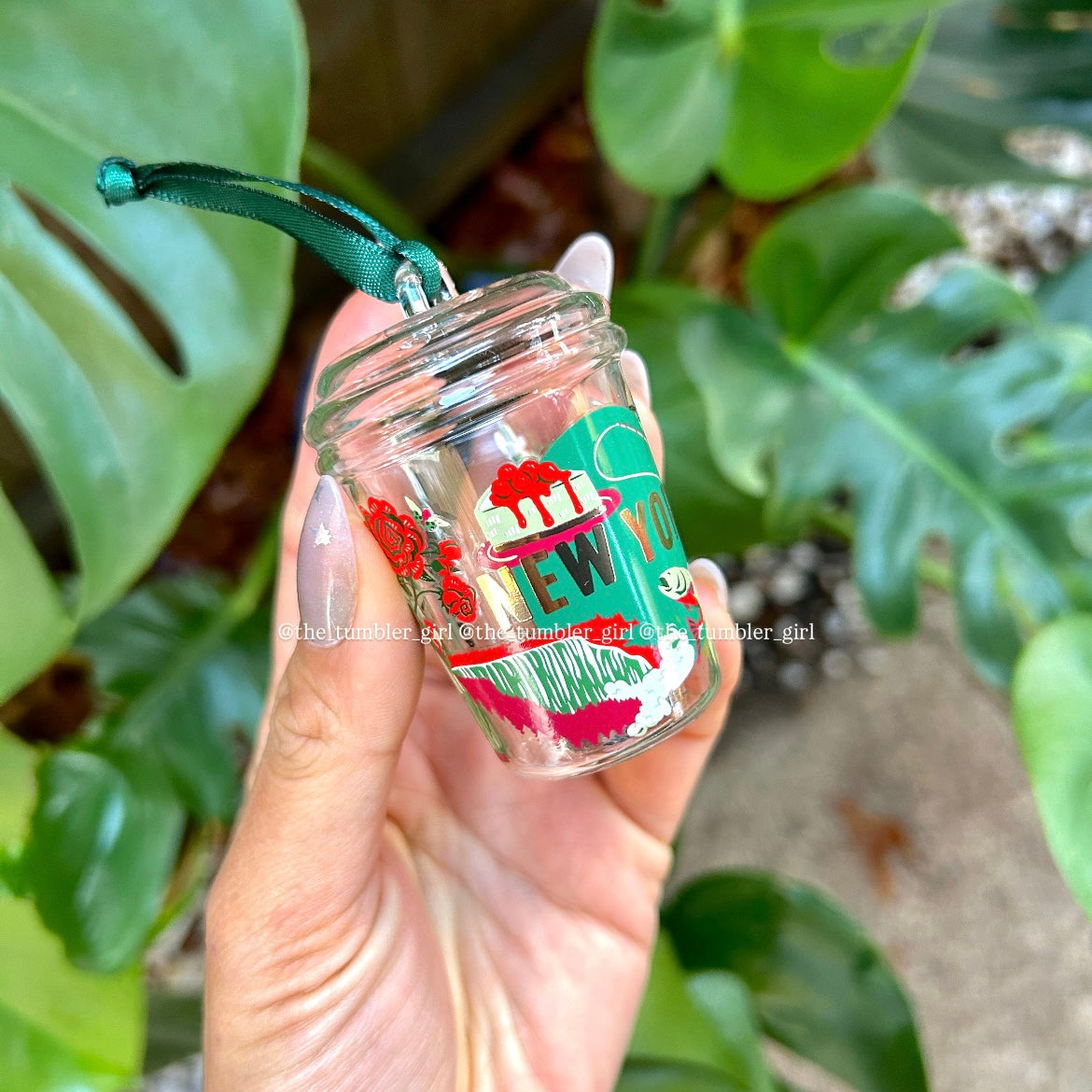 Starbucks New York 2025 Holiday Glass Ornament Discovery Series (READY TO SHIP)