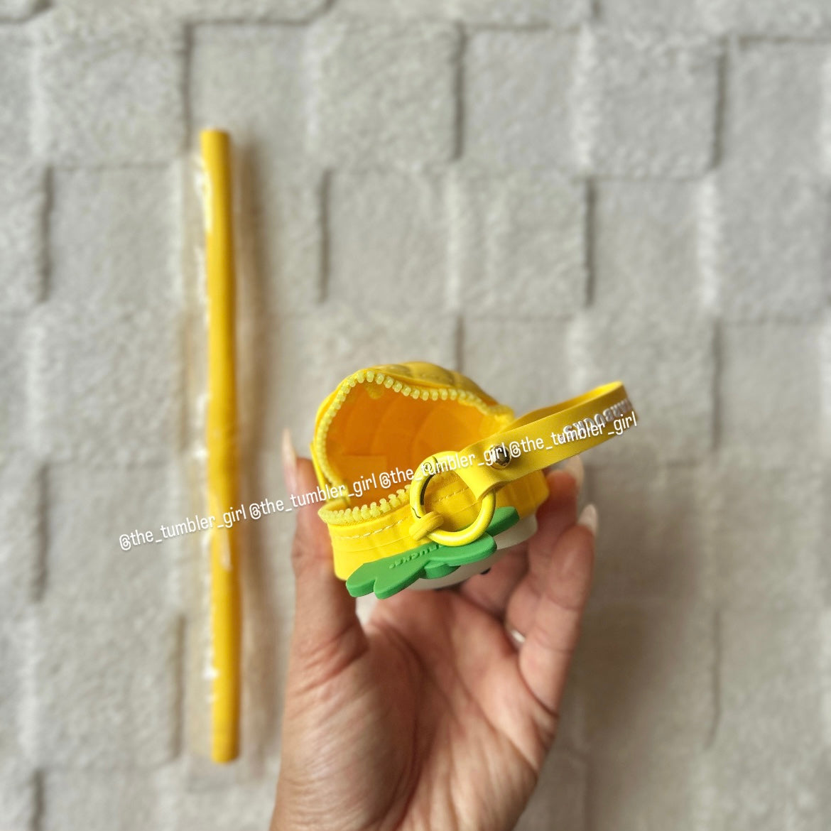 Starbucks China Tropical Pineapple Straw Holder Pouch + Reusable Silicone Straw (READY TO SHIP)