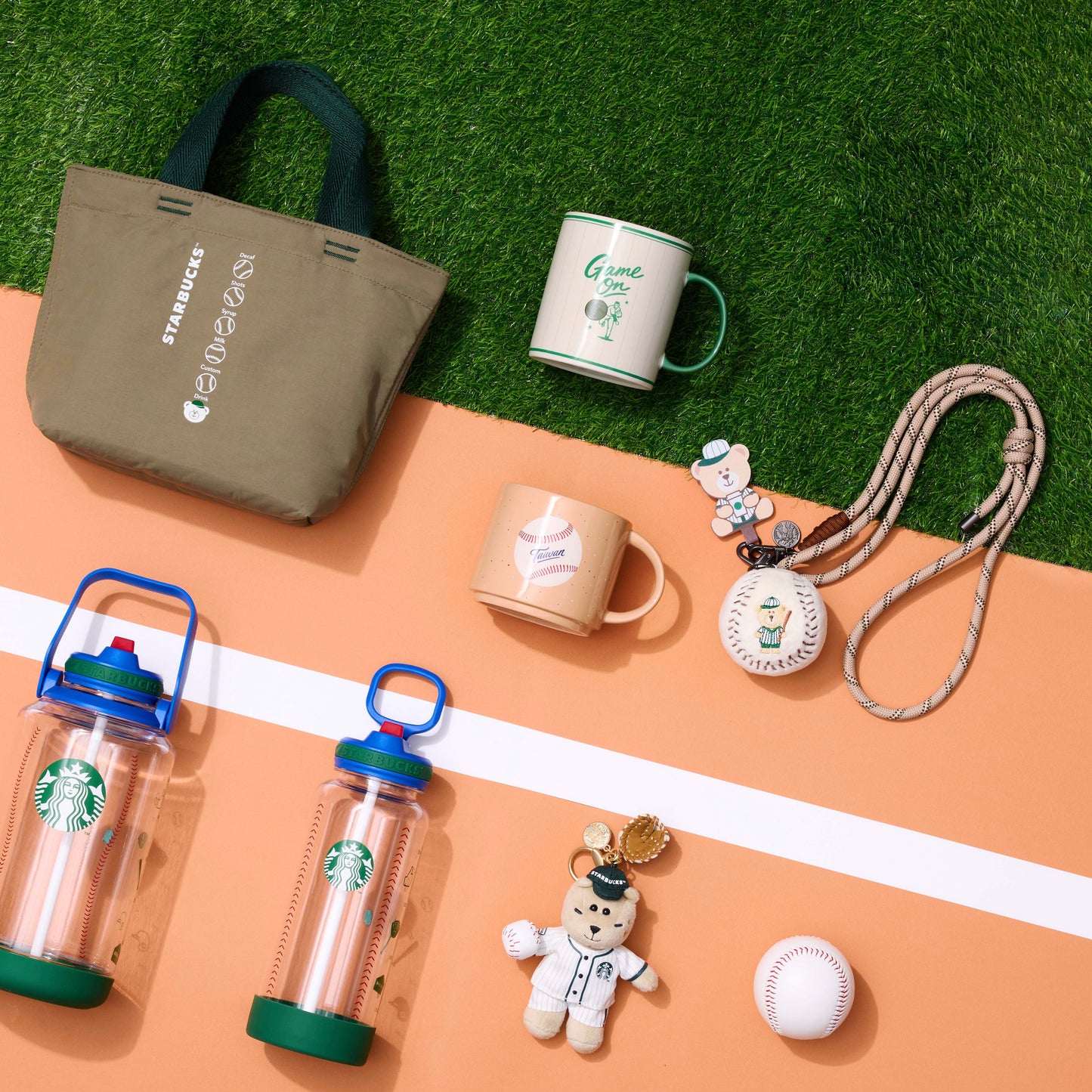 Starbucks Taiwan 2026 Baseball Series Bearista Keychain (READY TO SHIP)