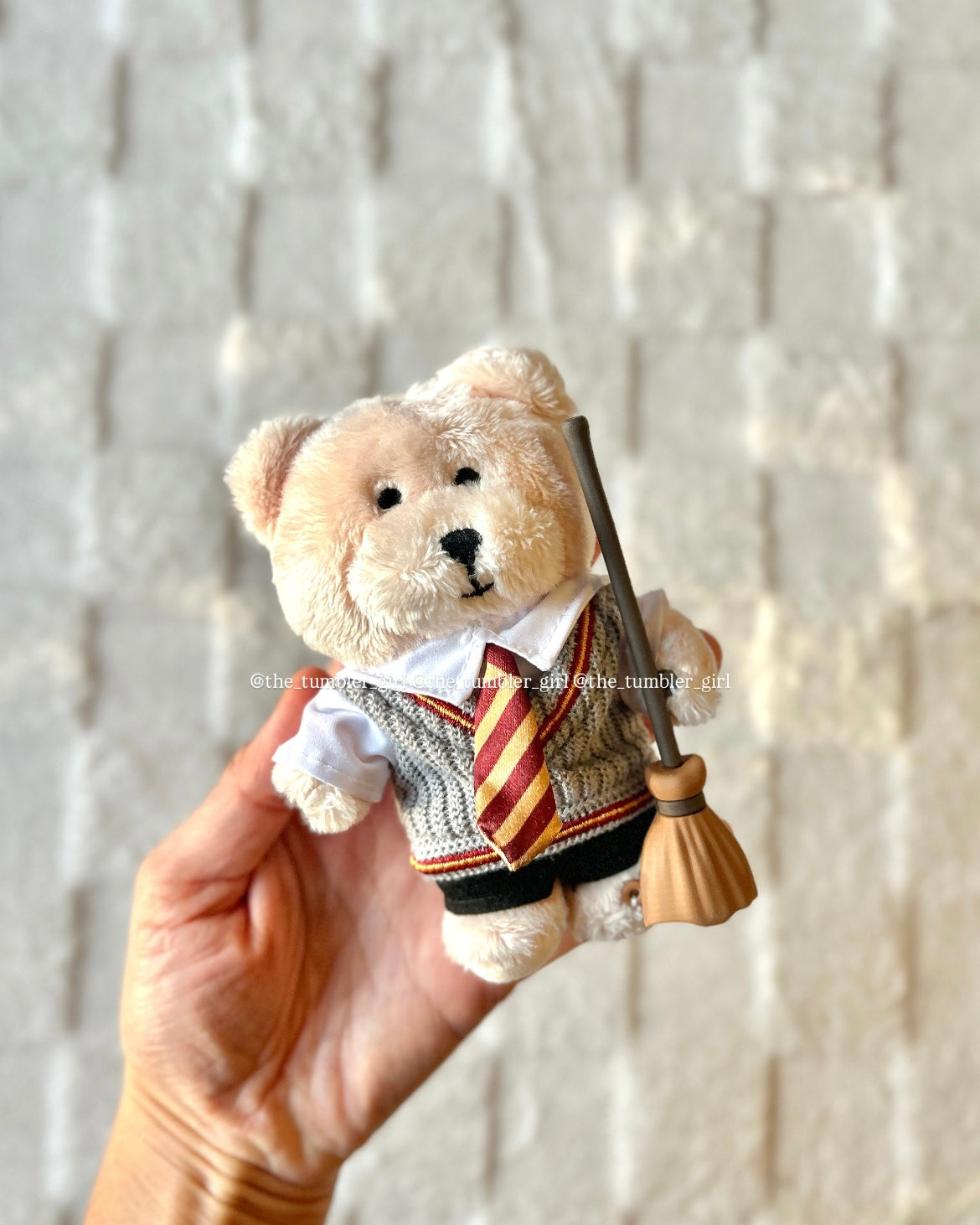 Starbucks China × Harry Potter Gryffindor House Bear Bearista Keychain (READY TO SHIP)