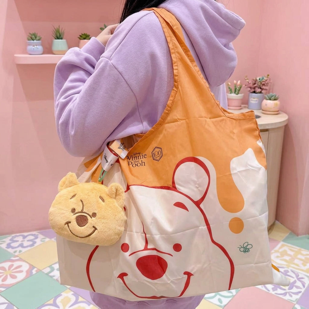2026 Taiwan Release Winnie The Pooh Series Pouch With Reusable Bag (Ships Early November)