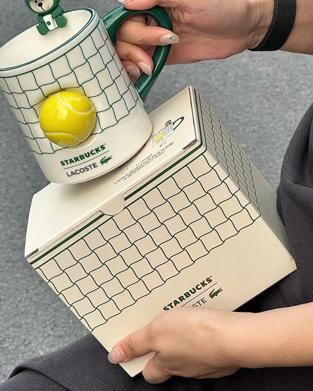 Starbucks China x Lacoste Green Tennis Mug 12oz with Stopper (READY TO SHIP)