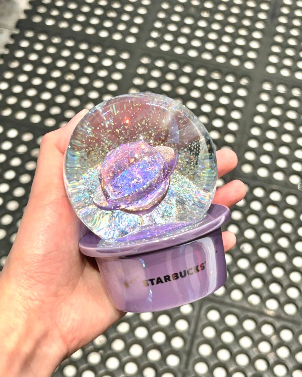 Starbucks China Violet Night Galaxy 9oz Planet-Shaped Crystal Ball Mug