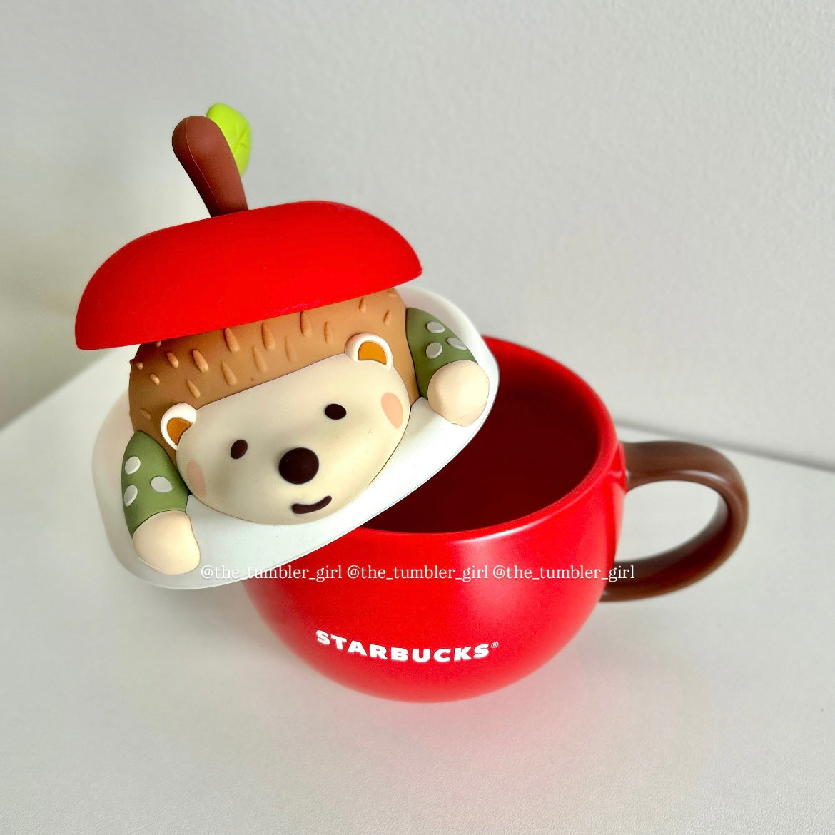 2025 China Exclusive 12oz Apple Ceramic Mug With Hedgehog Silicone Lid (READY TO SHIP)