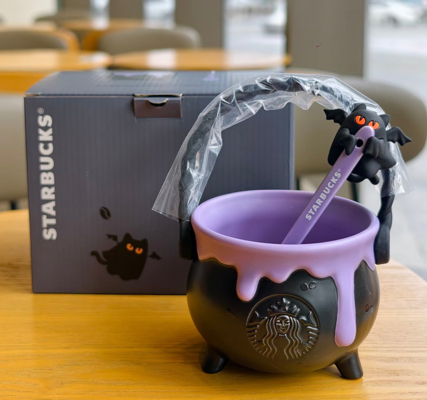 Starbucks China Exclusive 12oz Halloween Color-Changing Mug with Stirrer  (READY TO SHIP)