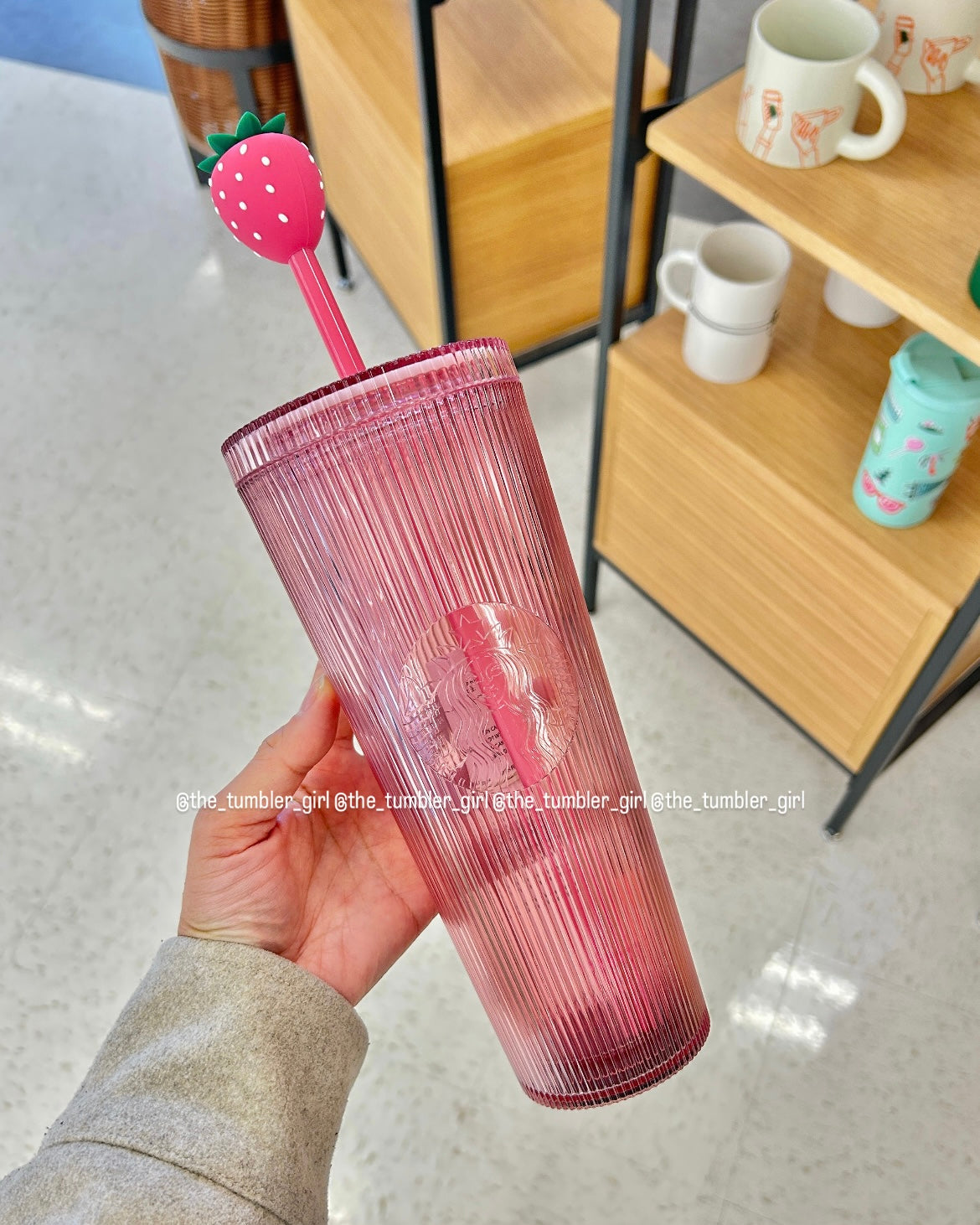 2026 US Exclusive 24oz Pink Drink Pleated Cold Cup Tumbler With Strawberry Topper (READY TO SHIP)