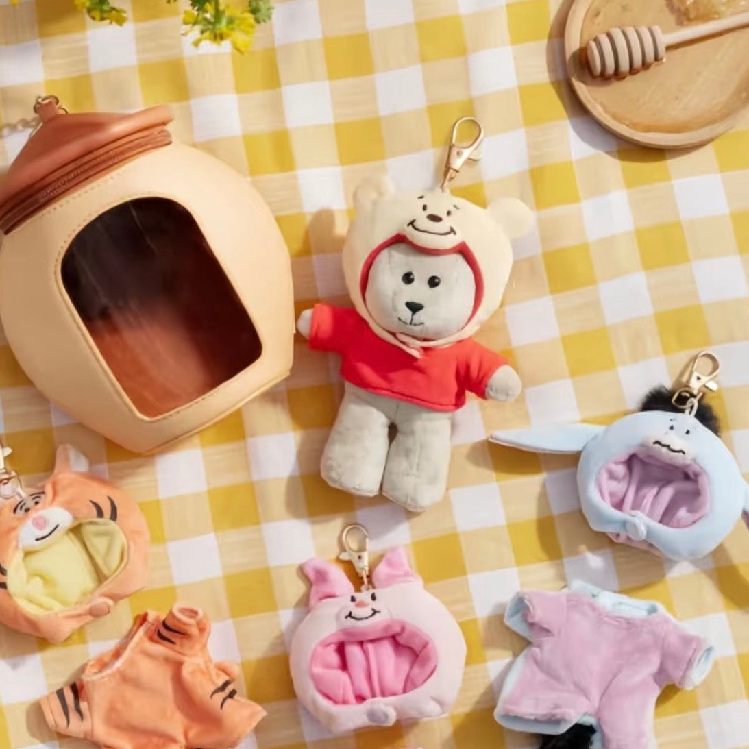 2026 Taiwan Release Winnie the Pooh Series Bearista Bear Set – 1 Plush + 4 character hoods/outfits + Carrying Pouch (Ships Early November)