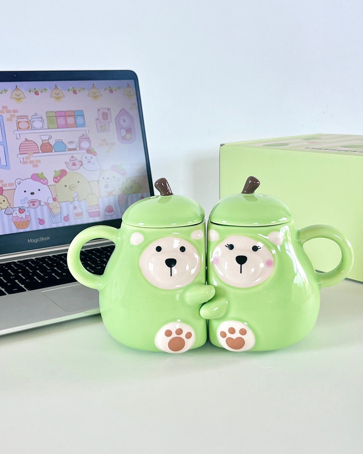 Starbucks China Valentine’s Day 13oz Pear-Shaped Mug Set
