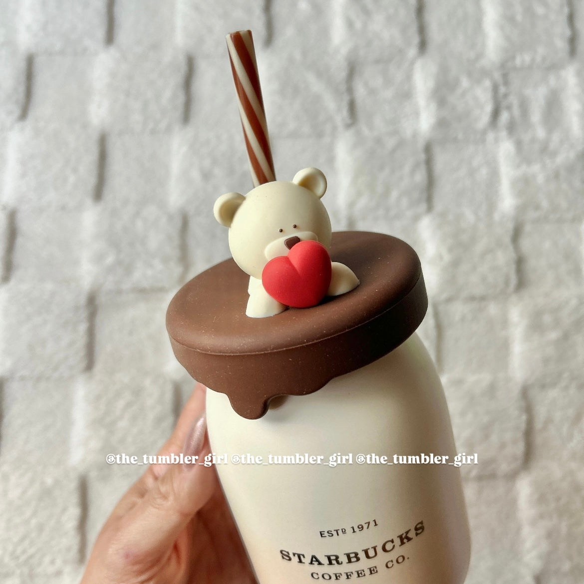 2023 China Exclusive 12oz Valentines’s Bear Ceramic Straw Cup with Silicone Lid (READY TO SHIP)