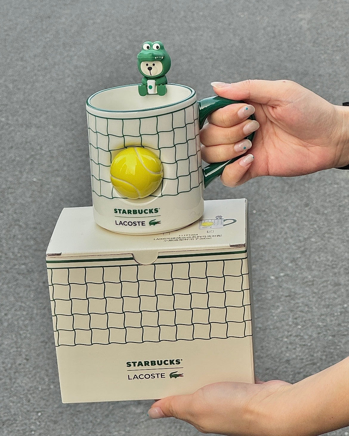 Starbucks China x Lacoste Green Tennis Mug 12oz with Stopper (READY TO SHIP)