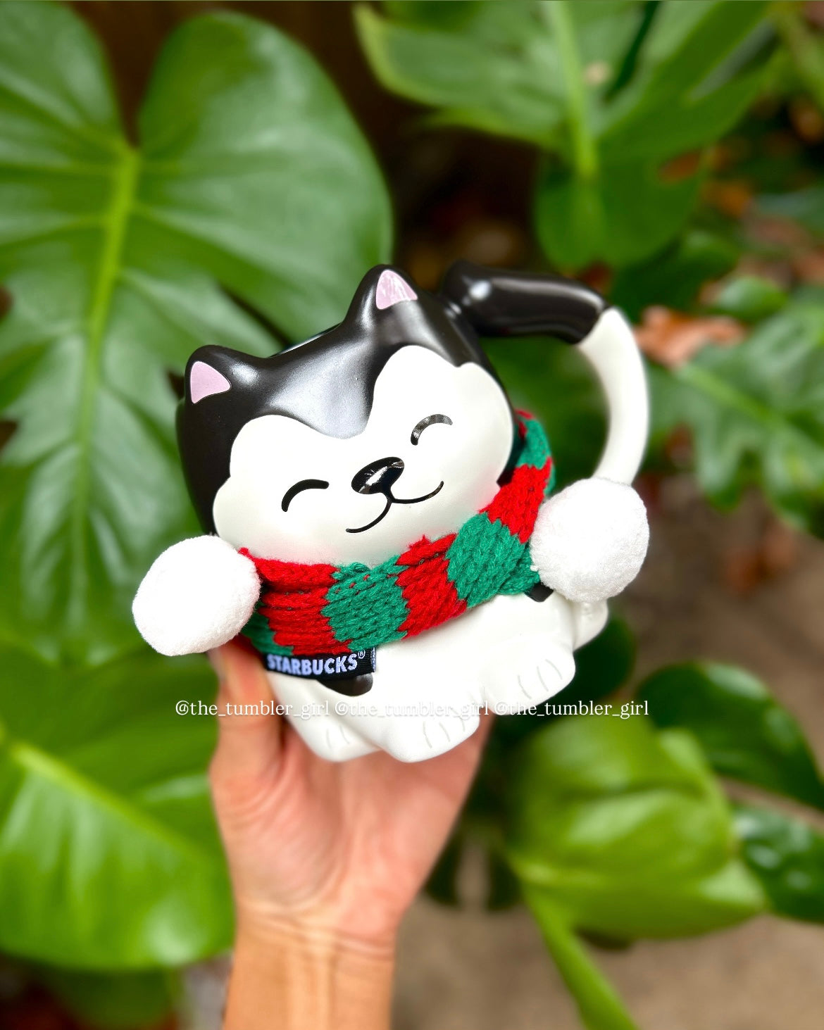 Starbucks China 2025 Holiday 15.5oz Husky Ceramic Mug (READY TO SHIP)
