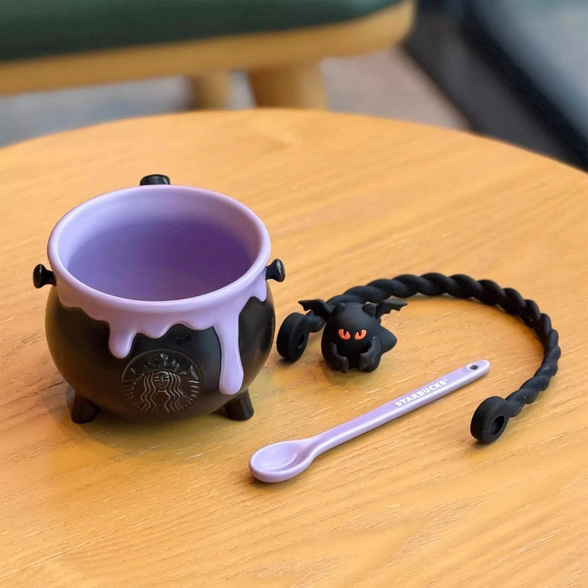 Starbucks China Exclusive 12oz Halloween Color-Changing Mug with Stirrer  (READY TO SHIP)