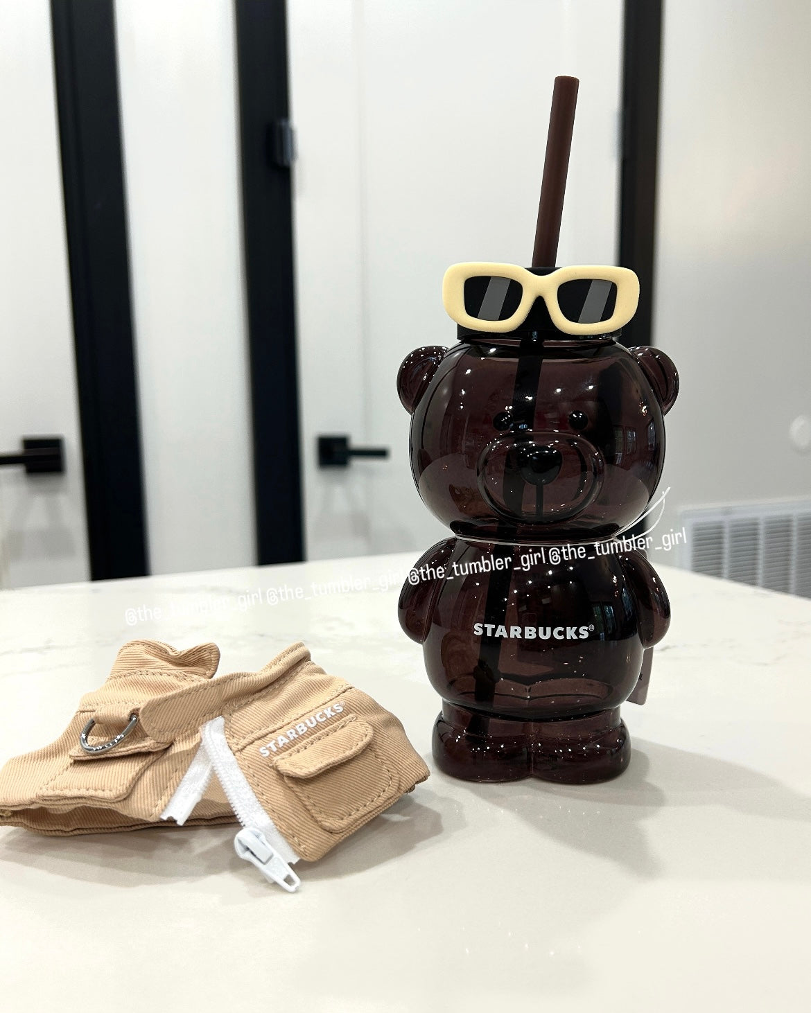 2026 China Shanghai Exclusive Brown Bearista Glass Cold Cup (READY TO SHIP)