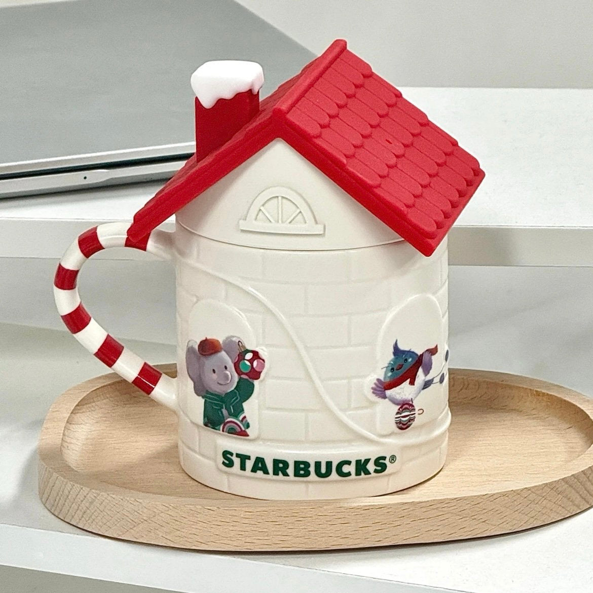 Starbucks China Exclusive Christmas Winter House Ceramic Mug 14oz (READY TO SHIP)