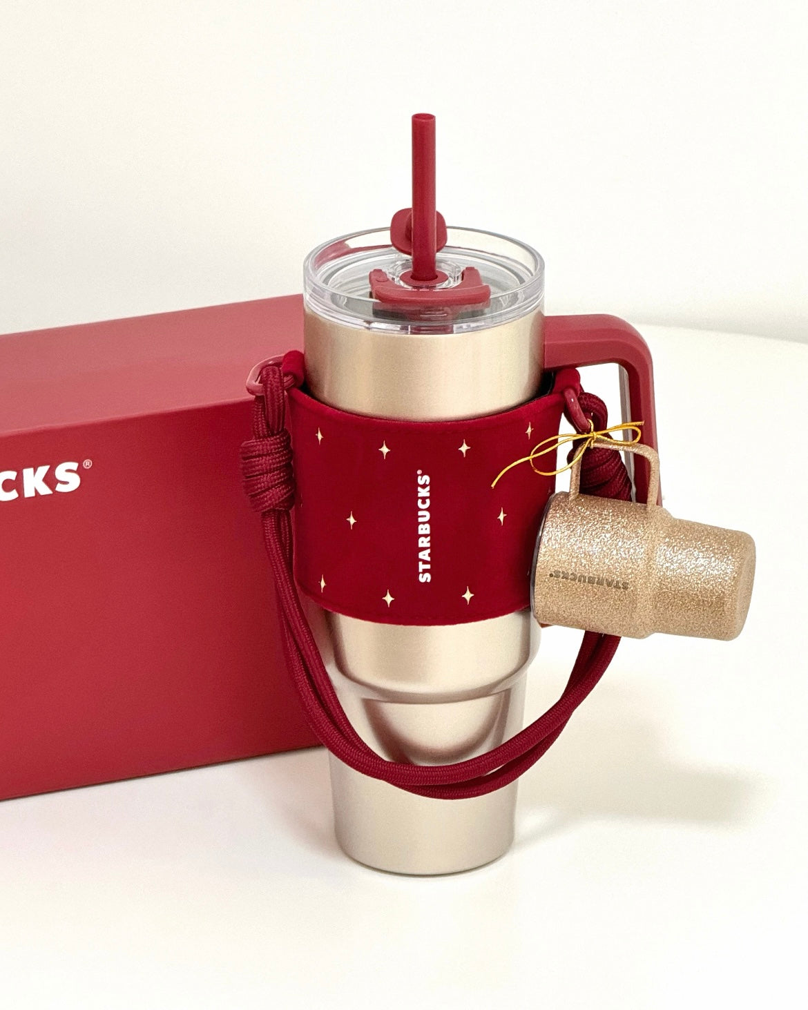 Starbucks China Christmas 30oz Stainless Steel Cup with Cup Sleeve Mini Cup Pendant (PRE-ORDER)